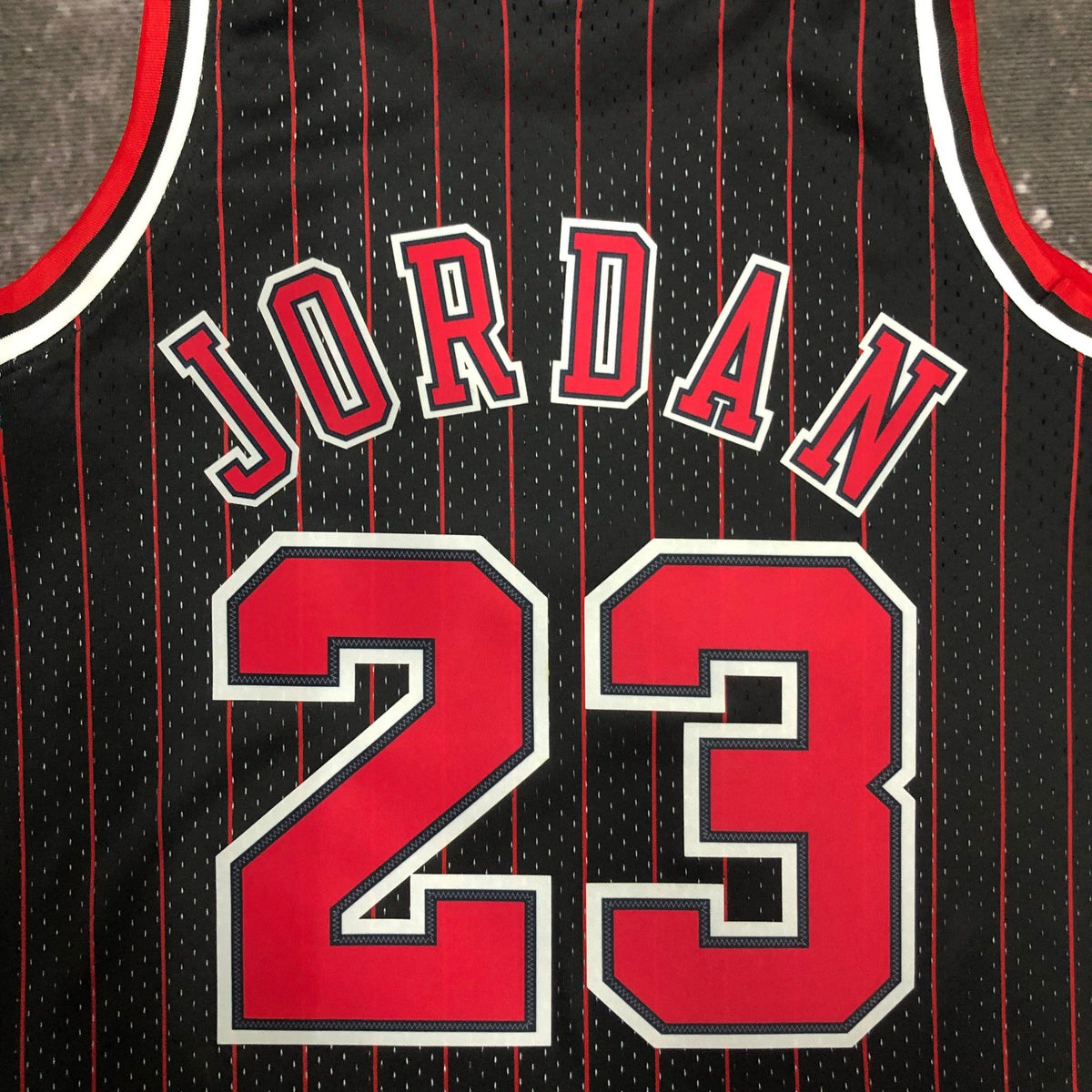 Jersey Swingman Chicago Bulls Mitchell & Ness Hardwood Classics 1995/96 Black/Red