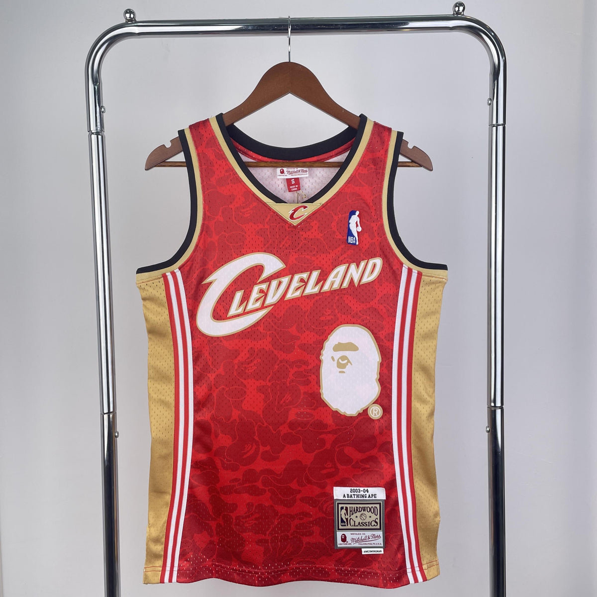 Jersey Swingman BAPE X Cleveland Cavaliers Mitchell & Ness Hardwood Classics 2003/04
